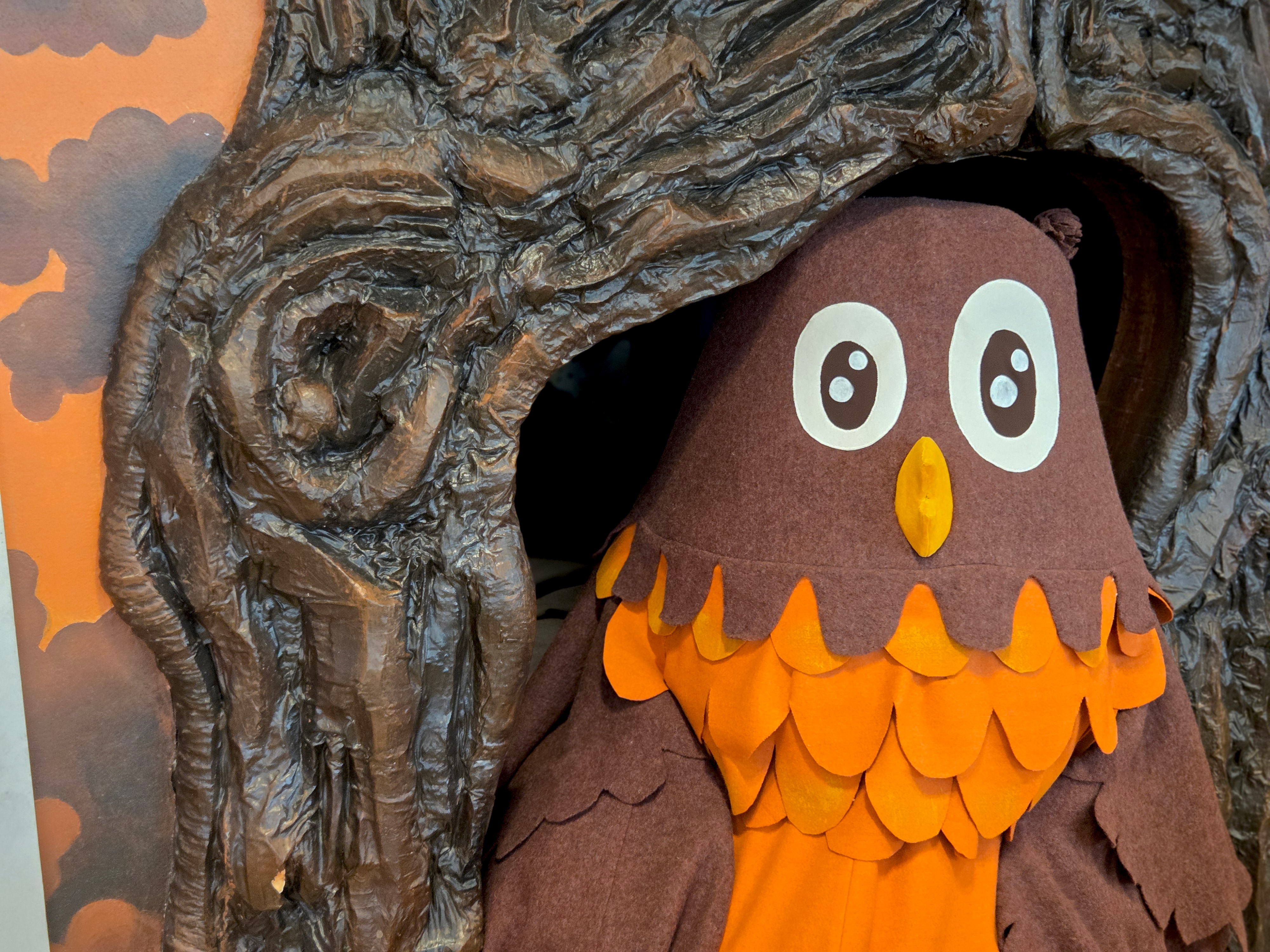 Polaruglan i ett träd