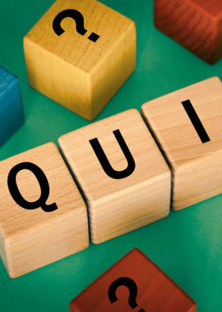 Quiz skrivet med klossar.